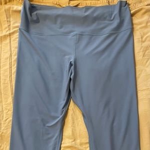 Old Navy Leggings 3x - four pairs!